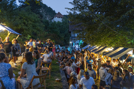 2025-07-18 KUL Petek-112